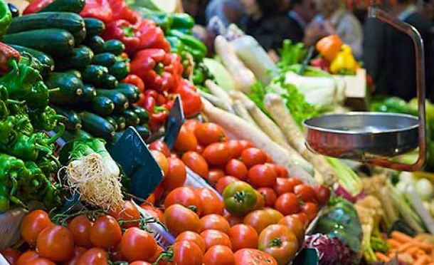 photo of vegetables at farmers market